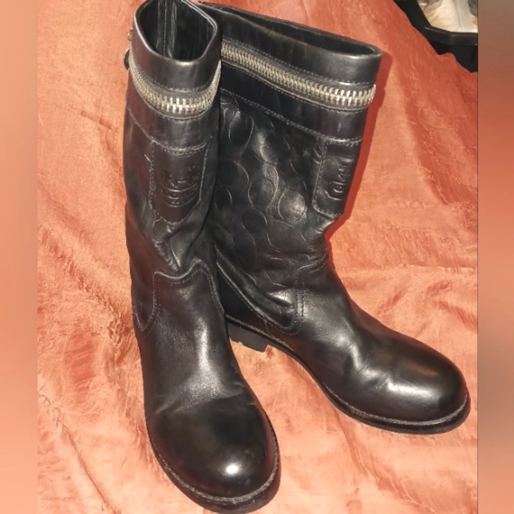 Coach Logo Embossed Moto Style "Vinni" Black Leather Boots with Zipper A…